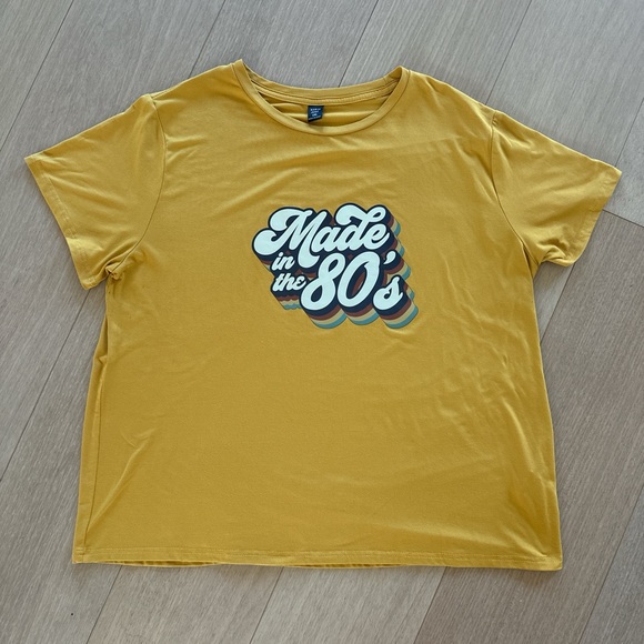 SHEIN Tops - Size 1XL and Soft tshirt made of 95% polyester 5% Elastine.Made in 80’s